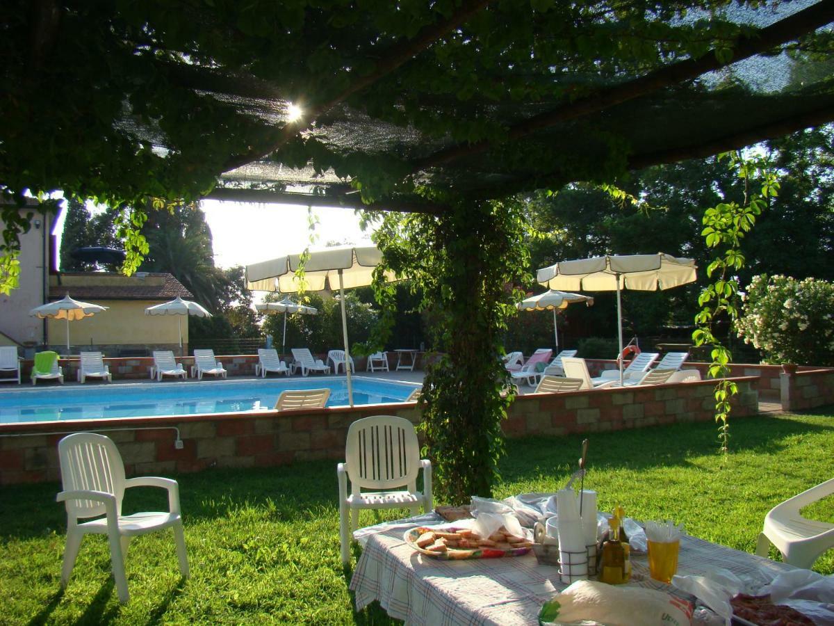 Casa Vacanze Guardamare San Vincenzo Ngoại thất bức ảnh